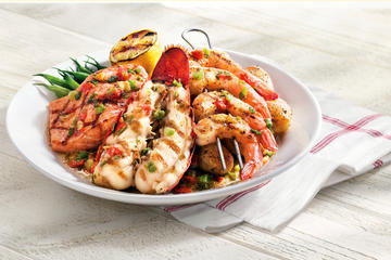 Seafood Dining Experience at Flooka Restaurant