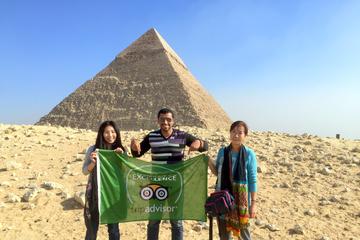 Private Guided Tour of the Pyramids, Egyptian Museum, Citadel in Cairo plus Felucca Boat Ride