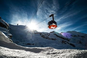 Private Guided Day Tour to Mount Titlis from Lucerne with Gondola Ride