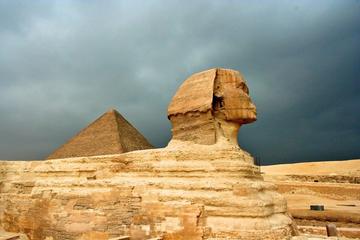 Cairo Highlights and Giza Pyramids Full-Day Tour