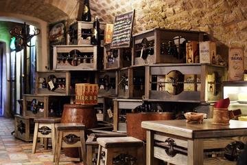 Small-Group Beer Christmas Walking Tour in Vilnius
