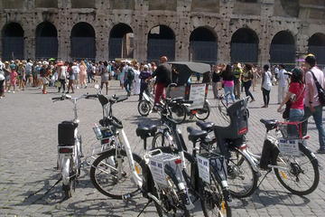 Rome - Electric Bicycle Small Group Tour of the Eternal City