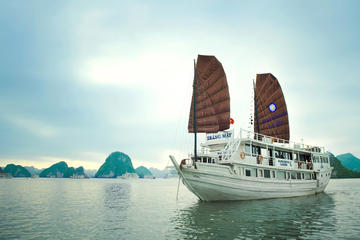 3 Days Classic Tours Hanoi Halong Bay and Hoa Lu Tam Coc or Trang An Bai Dinh