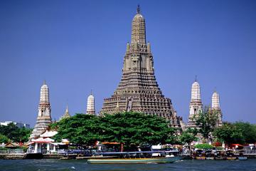 Private Half-Day Visit to Thonburi Canals and Old City by Long Tail Boat