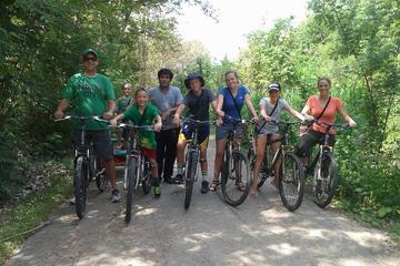 Private Day-Trip: Cycling and Trekking in Chiang Mai Countryside
