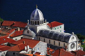 From Zadar: Sibenik Day Trip with Traditional Lunch