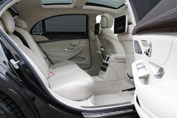 The Hague to Schiphol Airport Transfer