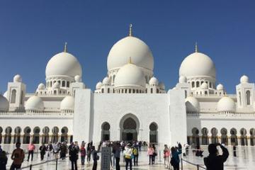 Tour of Abu Dhabi plus Shopping Tour with Lunch from Dubai
