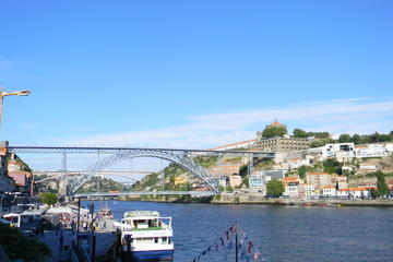 Volunteer Tourism Experience in Porto