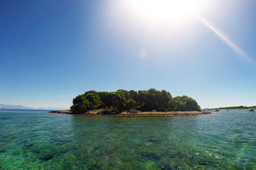 Private Tour: Blue Lagoon and Trogir from Split