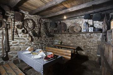 Small Group Hiking Tour w/Authentic Dinner in Dalmatia - from Split and Omis