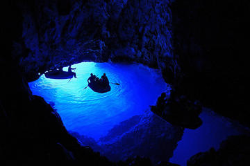 Blue Cave and Vis Culinary Day Trip from Hvar