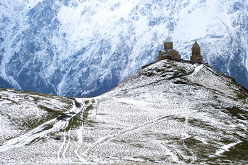 Private Winter tour to Kazbegi from Tbilisi