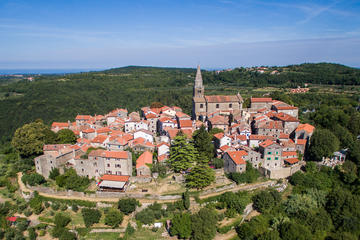 Full-Day Istrian Inland Discovery Tour from Porec