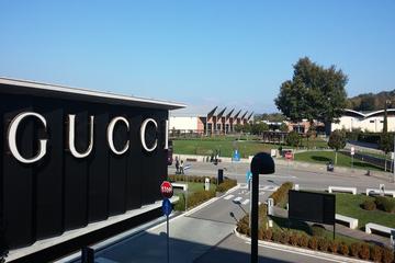 The Mall Luxury Outlet in Tuscany from Rome