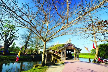 Half-Day Thanh Thuy Village Bike Tour and Cooking Class