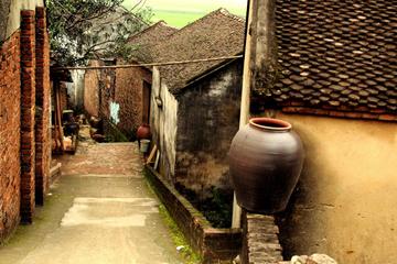 Phu Lang and Dai Bai Old Handicraft Villages Tour from Hanoi