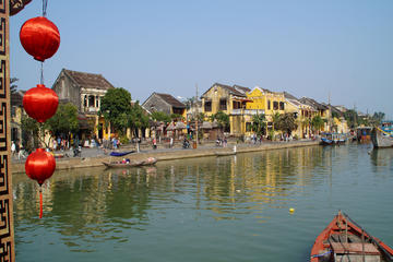 Small Group Half-Day Bike and Bite Tour of Hoi An City