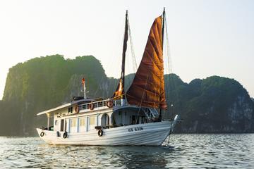 Full Day Halong Bay Tour Including Bamboo Boat