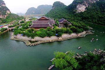 Trang An Complex and Bai Dinh Pagoda Day Tour from Hanoi