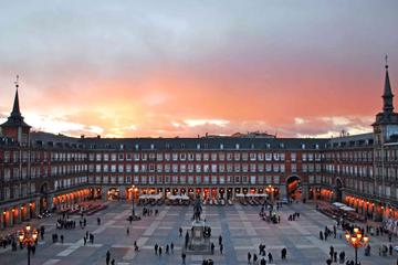 Madrid Private Walking Tour: Very Best of City Center