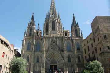 Private Full Day City Tour in Barcelona
