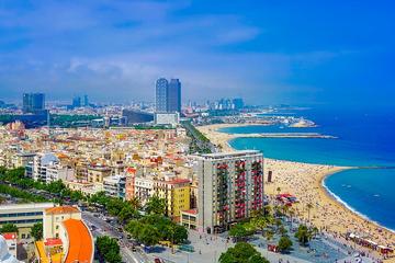 Private Full Day City Tour of Barcelona 4 hours and La Roca Village 5 hours