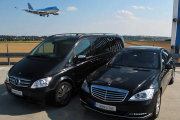 Prague Airport Shuttle: Private Arrival Transfer in Mercedes-Benz Vehicle