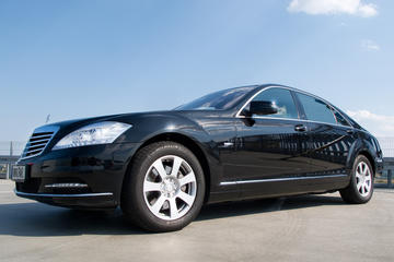 Prague to Vienna Private Transfer