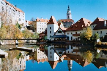 Private One-Way Transfer from Prague to Graz Including Cesky Krumlov Tour