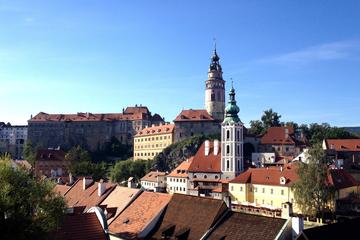 Private Transfer from Salzburg to Prague with Stopover in Cesky Krumlov