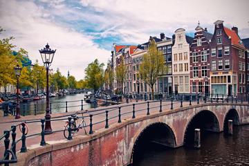 Amsterdam City Center Private Historical Walking Tour