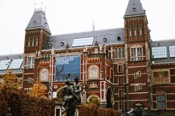 Skip the Line: Van Gogh Museum and Rijksmuseum Small Group Amsterdam Tour