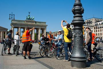 Best of Berlin Bike Tour with German-Speaking Guide