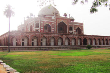 UNESCO Heritage Site: Humayun's Tomb with Nizamuddin Basti Walking Tour