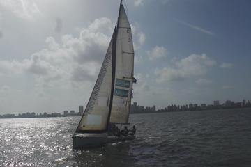 Mumbai Harbor Crossing Private Sailing Package