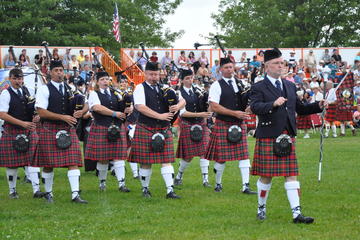 Braemar Highland Games from Edinburgh