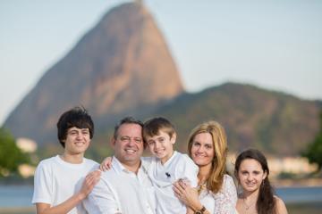 Private Rio de Janeiro Tour: Christ Redeemer and Sugar Loaf Mountain with Professional Photographer