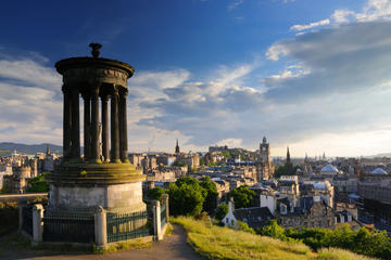 4-day Edinburgh, York, and Loch Ness Easter Weekend tour from London