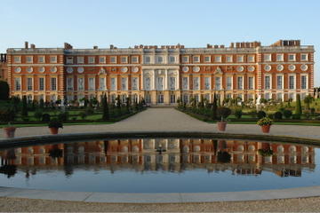 Hampton Court and Windsor Tour from London