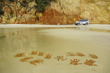 The Great Beach Drive: 4WD Tour Between Noosa and Rainbow Beach