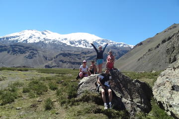Cajon del Maipo and San Jose Volcano Hiking Tour from Santiago