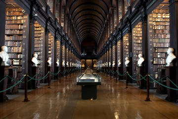Early Access: Book of Kells Including Exterior Tour of Dublin Castle