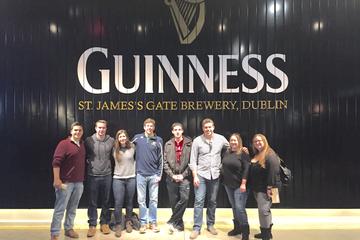 Fast-Track Guinness and Jameson Irish Whiskey Experience Tour in Dublin