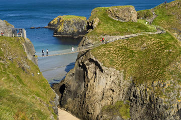 3-Day Northern Ireland Tour from Dublin including Giant’s Causeway and Carrick-A-Rede Rope Bridge