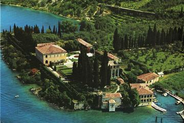 Boat Tour of Punta San Vigilio