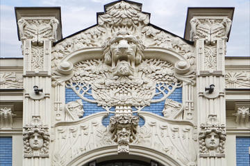 Old Town and Art Nouveau Walking Tour of Riga