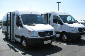 Round-trip Transfer from Miami to Universal Orlando Resort