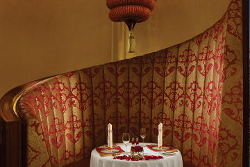 Lunch at Al Iwan in Burj Al Arab Plus Private Transfer