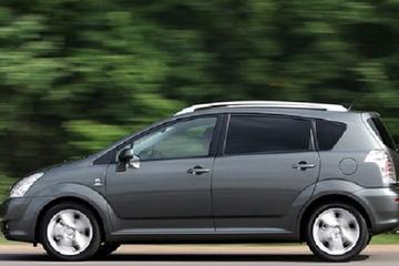 Private Transfer from Riga International Airport to Vilnius